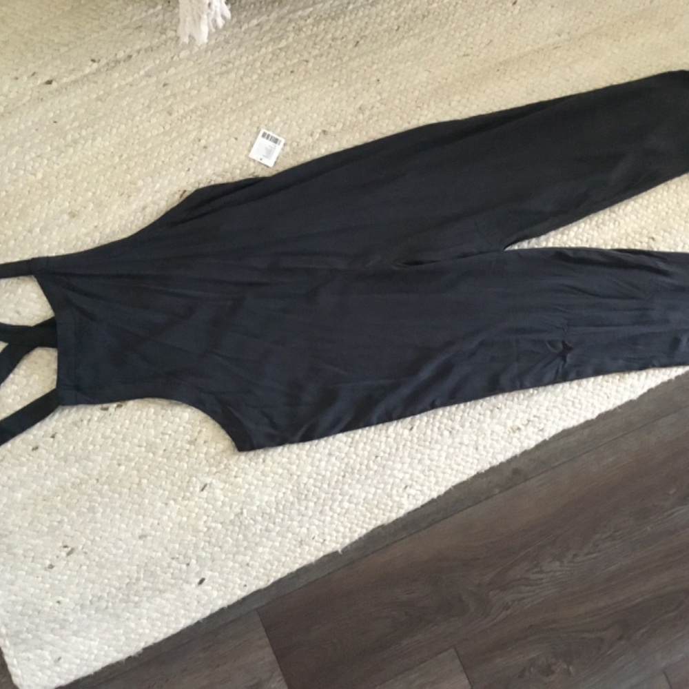 URBAN OUTFITTERS JUMPSUIT - Picture 2 of 8
